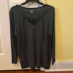 Old Navy lace-up long sleeve top